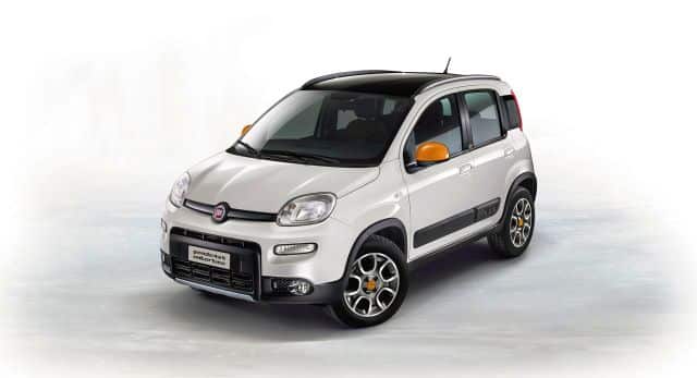 Fiat Panda 4x4 önden görünüm ve yükseltilmiş gövde