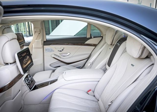 S 65 AMG arka koltuklar