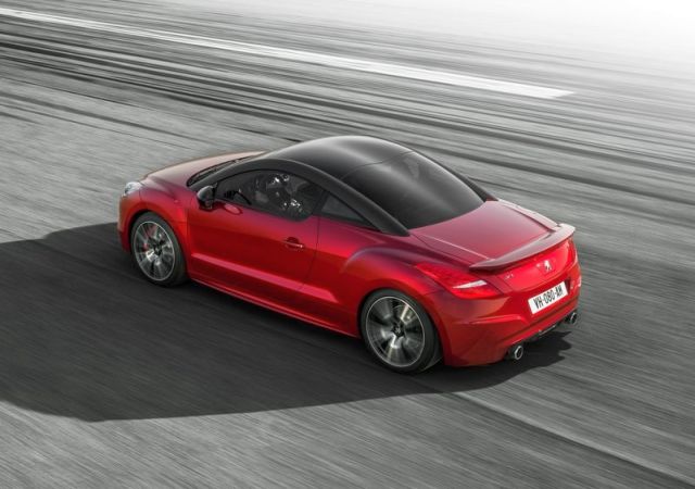 RCZ R arka spoyler ayrıntısı