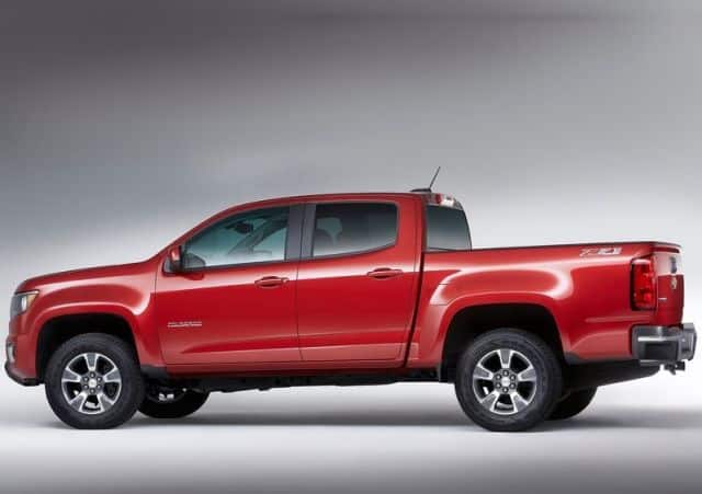 Chevrolet Colorado yandan görünüm ve çift kabin gövde