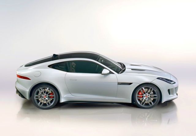Jaguar F-TYPE R Coupe beyaz yan profil