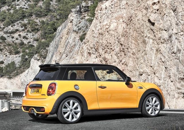 MINI Cooper S ön bölüm tasarım ayrıntıları