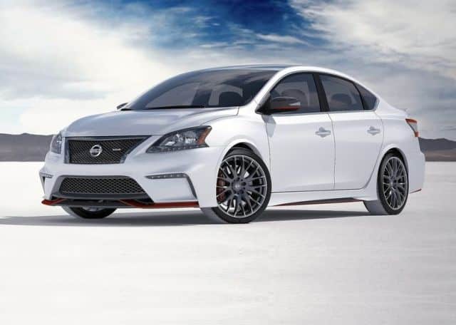 Nissan Sentra NISMO ön çamurluk ve jant detayı