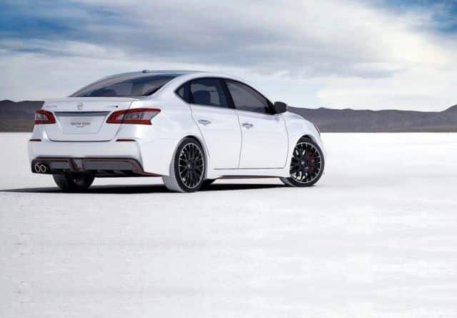 Sentra NISMO konsepti arka üç çeyrek görünümü