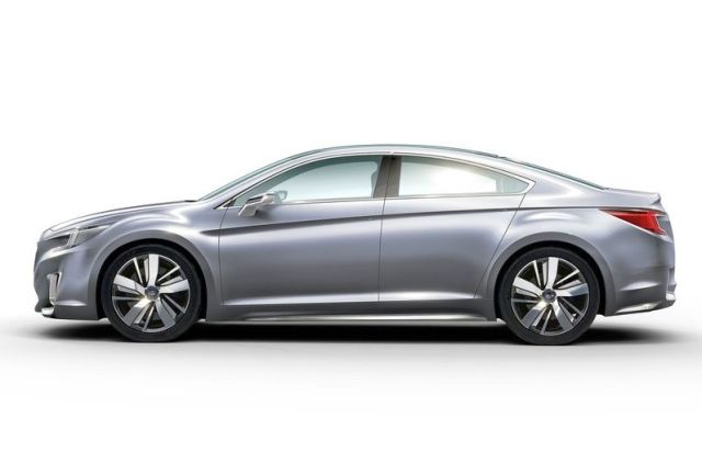 Subaru Legacy Concept yan profil görünümü