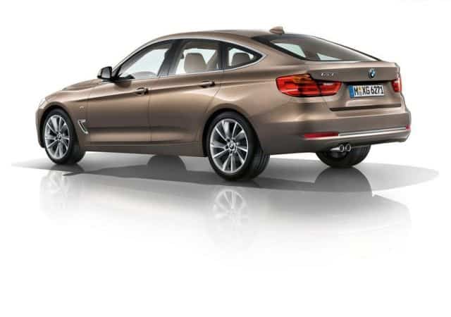 2015 BMW 3 Series Gran Turismo arka üç çeyrek görünümü