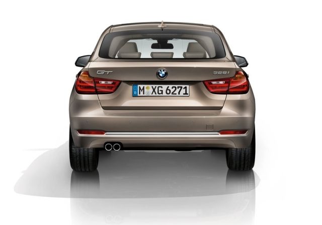 BMW 3 Series Gran Turismo arka üç çeyrek görünümü
