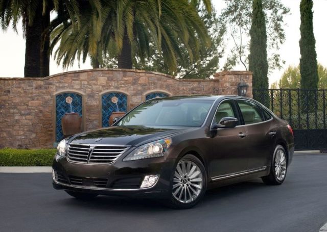 2015 Hyundai Equus ön görünümü
