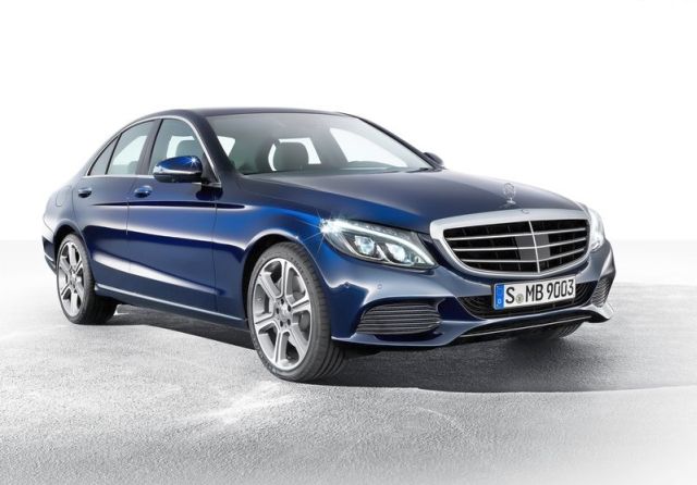 2015 Mercedes-Benz C-Class önden görünüm