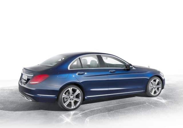 Mercedes-Benz C-Class W205 arka üç çeyrek görünümü