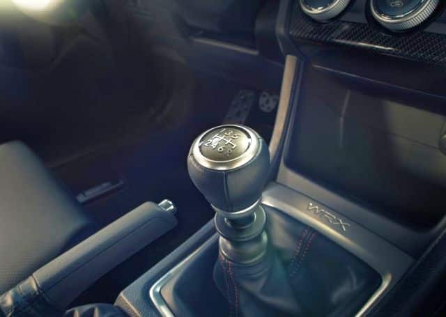 Subaru WRX manuel vites kolu