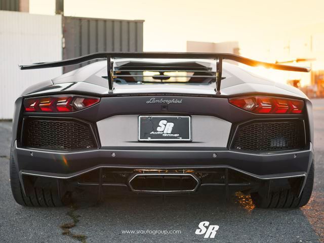 Lamborghini Aventador Project700 Wintermode arka görünüm