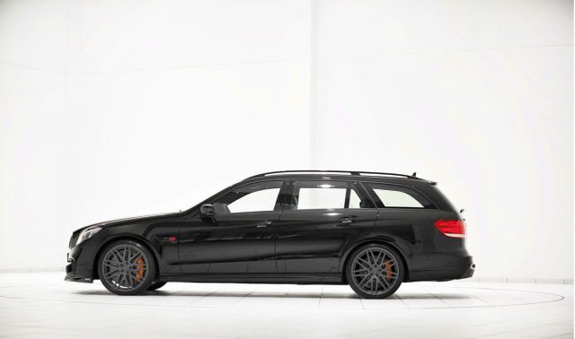 Mercedes E63 Estate Tuned by Brabus 850 tuning otomobil arşiv görseli