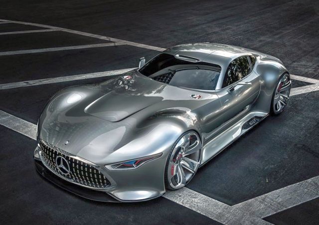AMG Vision Gran Turismo üstten ön görünümü