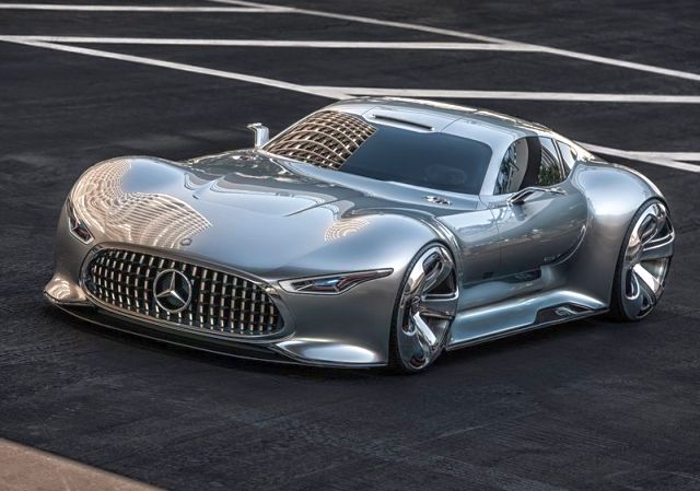 Mercedes-Benz AMG Vision Gran Turismo ön görünümü