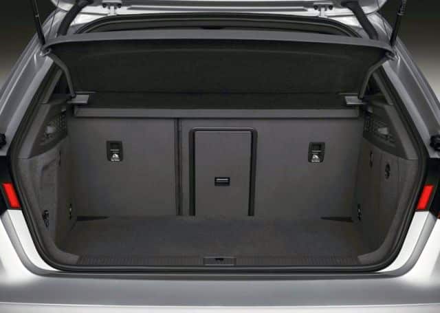 Audi A3 Sportback bagaj bölümü