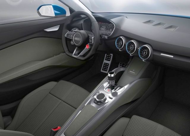 Audi konsept otomobili kokpiti