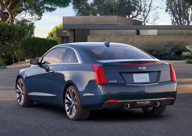 Cadillac ATS Coupe arka görünümü
