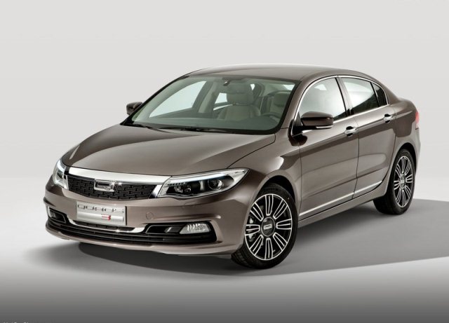 Qoros 3 Sedan ön üç çeyrek görünümü
