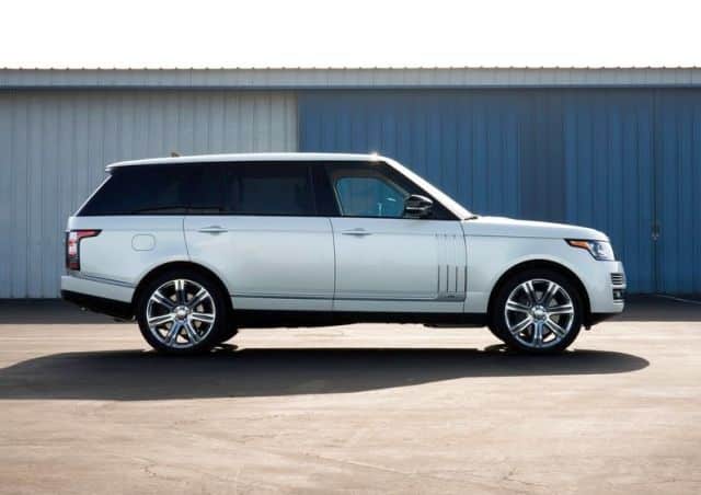 Range Rover LWB koyu renk yan profili