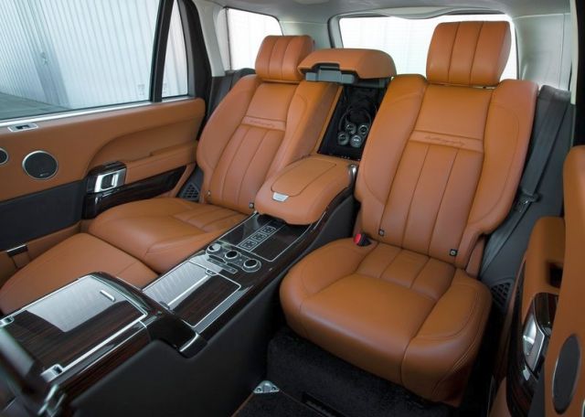 Range Rover LWB arka koltukları
