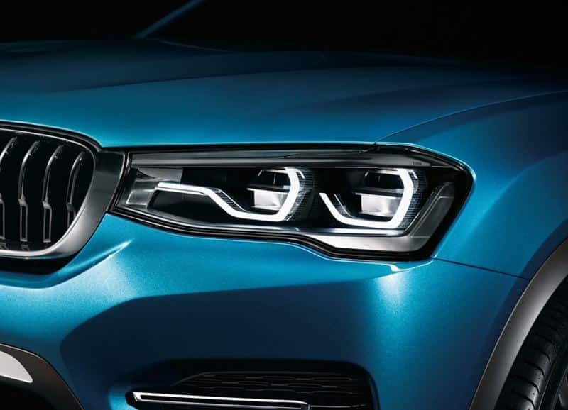 BMW X4 konseptinin fuar sunumu