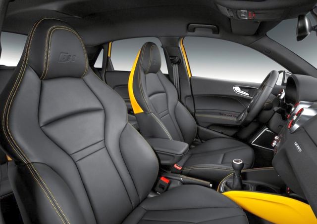 S1 Sportback ön koltuklar ve iç mekan