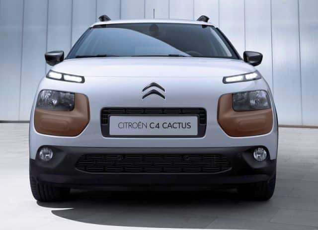 C4 Cactus ön çapraz görünümü