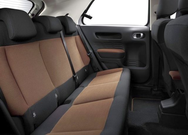C4 Cactus koltuk döşemeleri ve kabin ayrıntıları