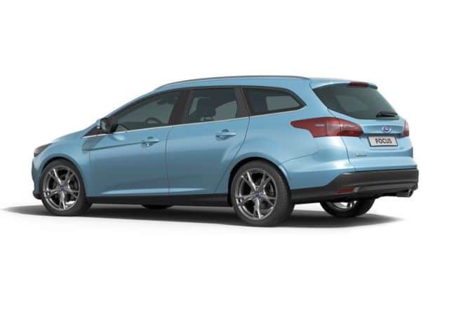Ford Focus Estate makyajlı arka üç çeyrek görünüm