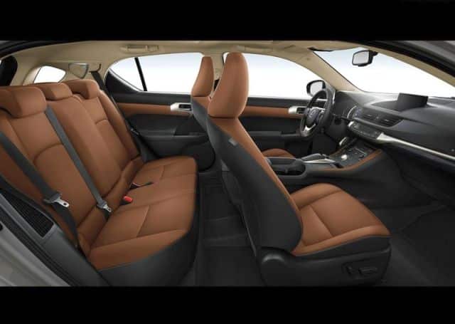 Lexus CT 200h iç mekan görünümü