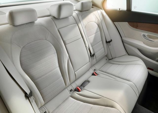 Mercedes-Benz C-Class W205 arka koltuklar