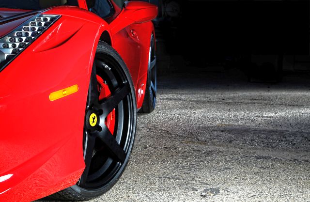 Ferrari 458 Italia Vorsteiner tekerlek detayı