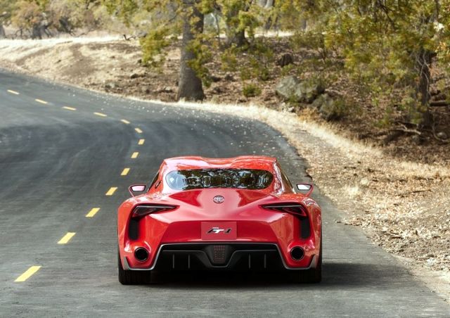 Toyota FT-1 arkadan görünüm