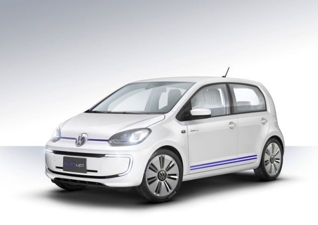Volkswagen twin up ön üç çeyrek görünümü