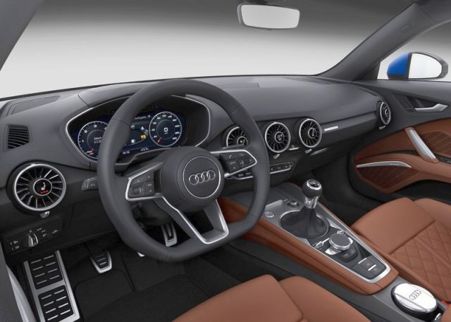 Audi TT ön koltuklar ve kokpit