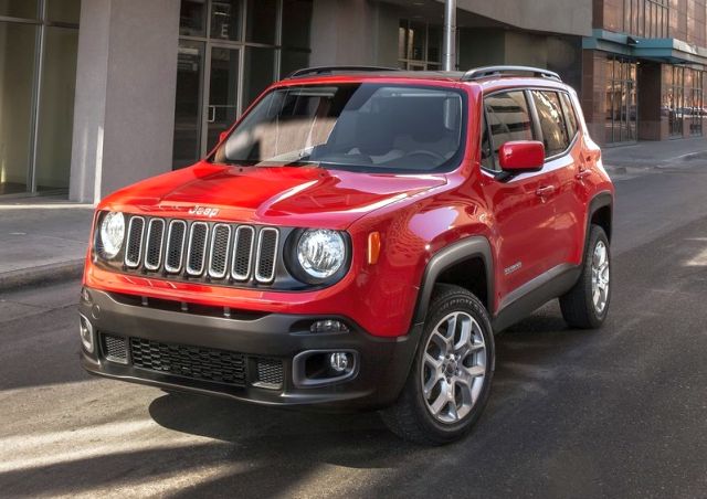 Jeep Renegade Trailhawk ön görünümü