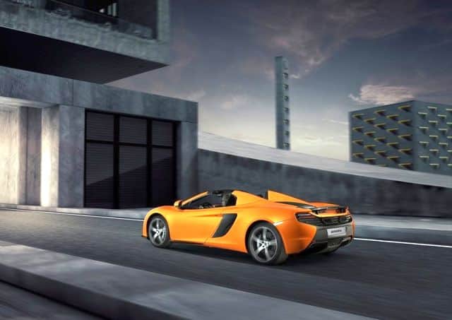 650S Spider arka bölüm ve açık tavan