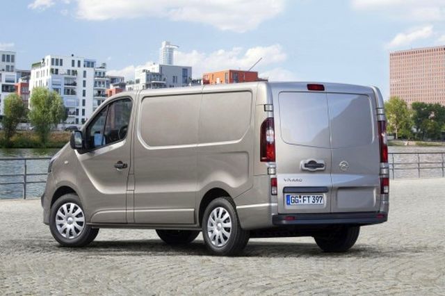 Opel Vivaro B çift arka kapıları