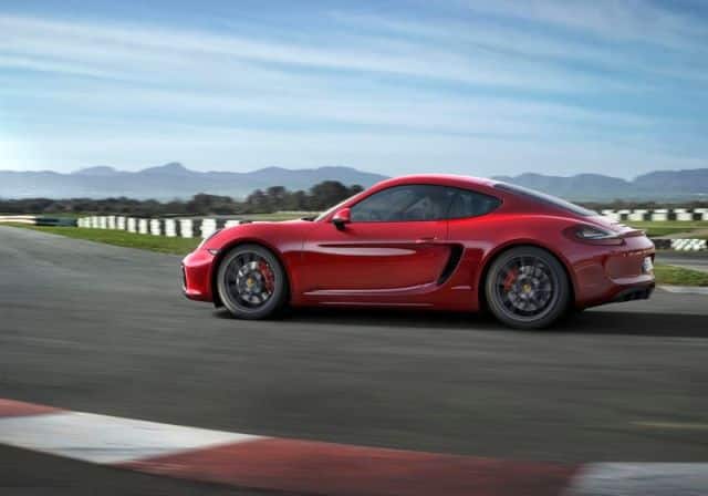 Porsche Cayman GTS yan profili