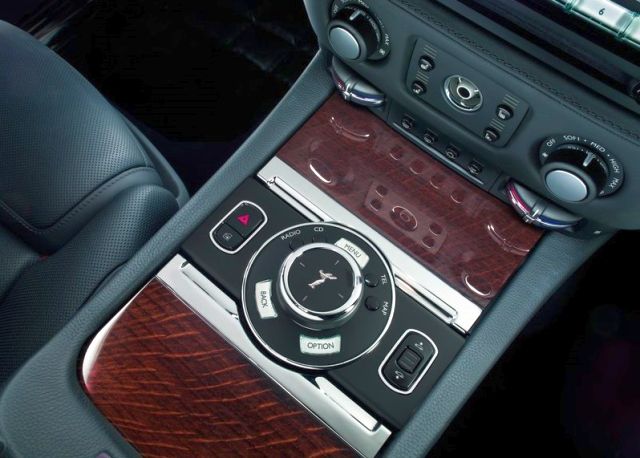 Rolls-Royce Ghost Series II iç mekânı