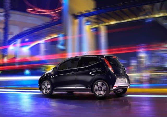 Aygo arka tasarım detayı