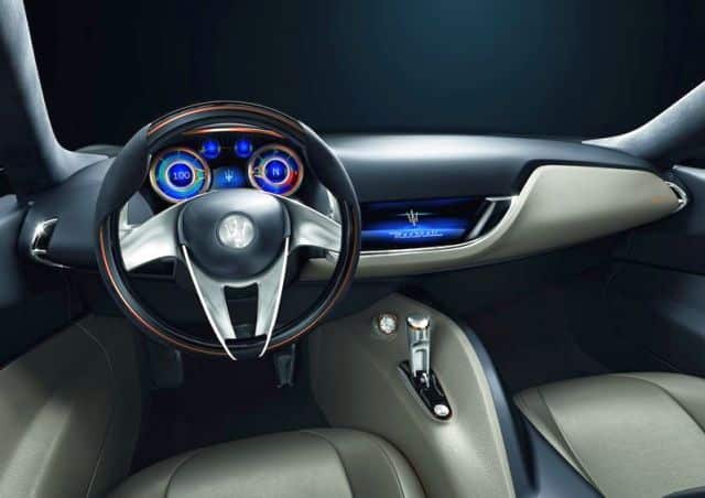 Maserati Alfieri gösterge paneli ve kabini