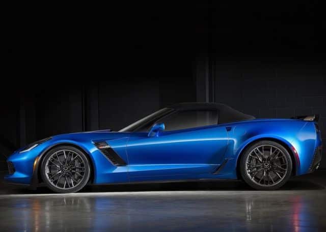 Chevrolet Corvette Z06 Convertible kabin görünümü