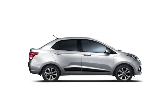 Hyundai Xcent yan profil görünümü