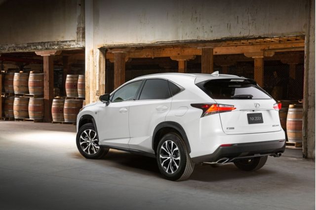 Lexus NX 200t arka tasarımı