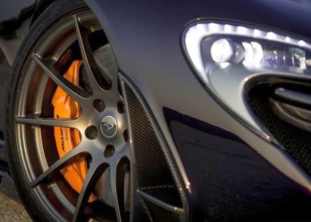 McLaren P1 jant ve fren detayı