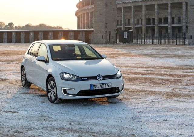 Volkswagen e-Golf önden görünüm