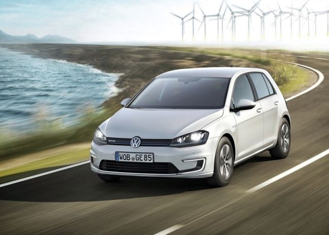 Volkswagen e-Golf hareket halinde