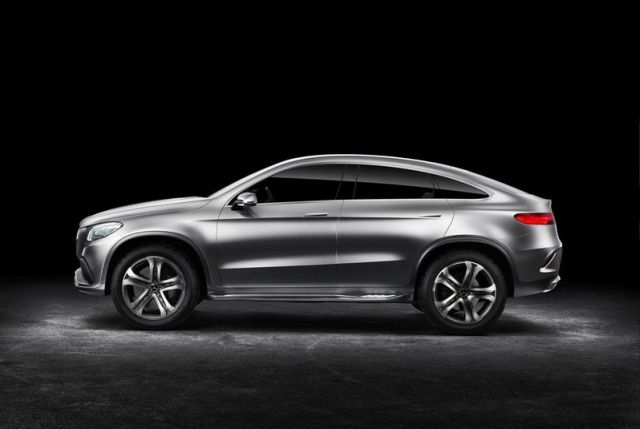 Mercedes-Benz Concept Coupe SUV yan profil görünümü